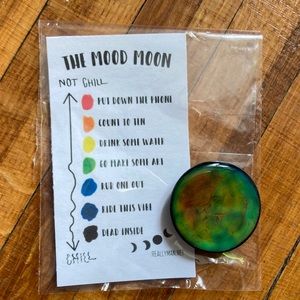 Mood Ring rainbow colour changing phone grip popsocket